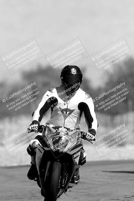 media/Nov-06-2023-Moto Forza (Mon) [[ce023d0744]]/4-Beginner Group/Session 3 (Track Exit)/